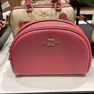 Coach Dome Cosmetic Case
IM/Rouge